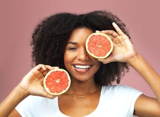 Capa: Nutrientes que ajudam a blindar a pele